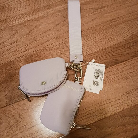 Lululemon Dual Pouch Wristlet - Picture 1 of 6
